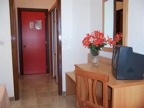 Mediterraneo 4*